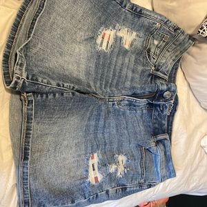 Red white and blue Maurice’s jean shorts sz 12